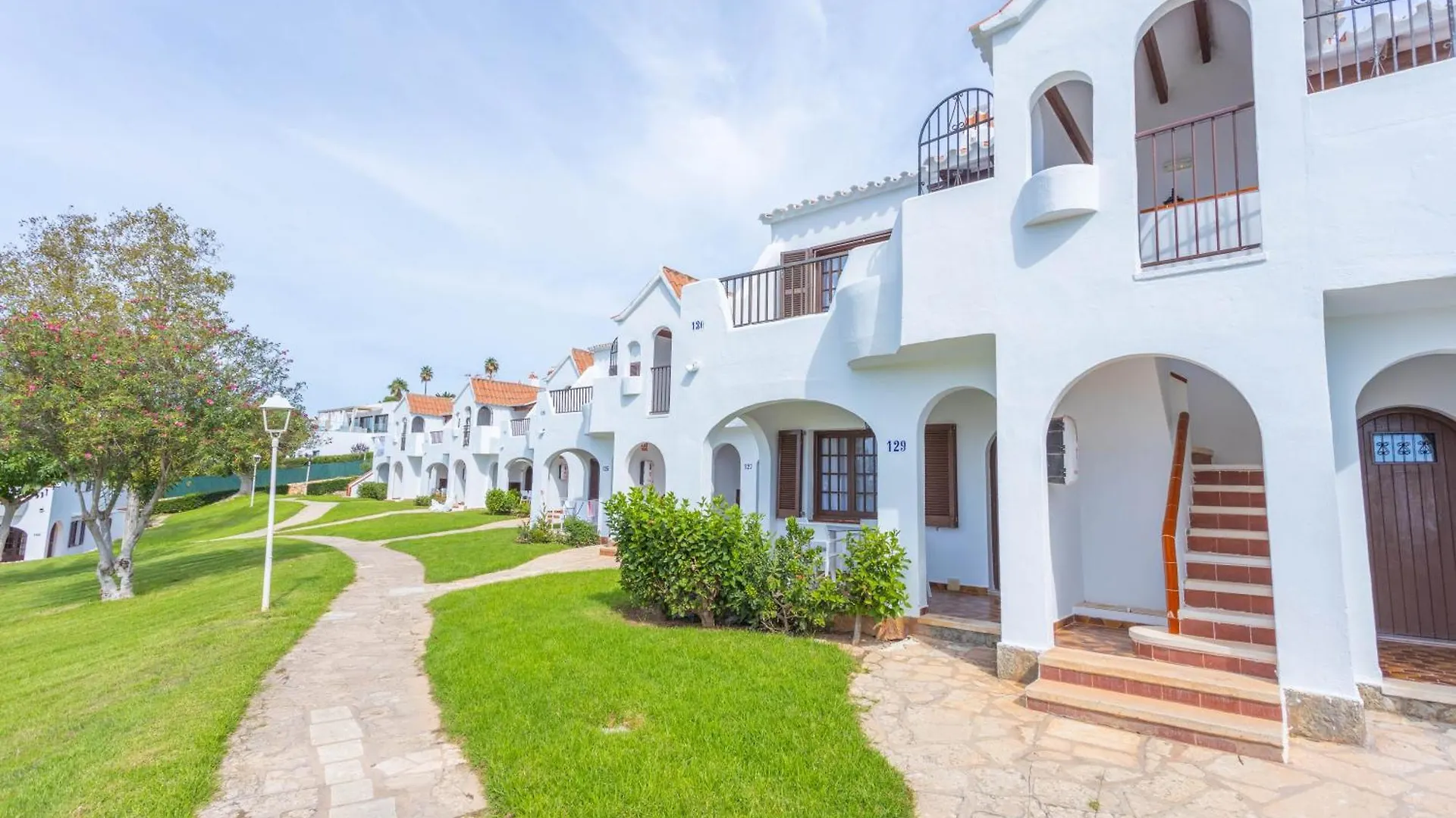 Aparthotel Apartamentos Son Bou Gardens By Menorcarentals