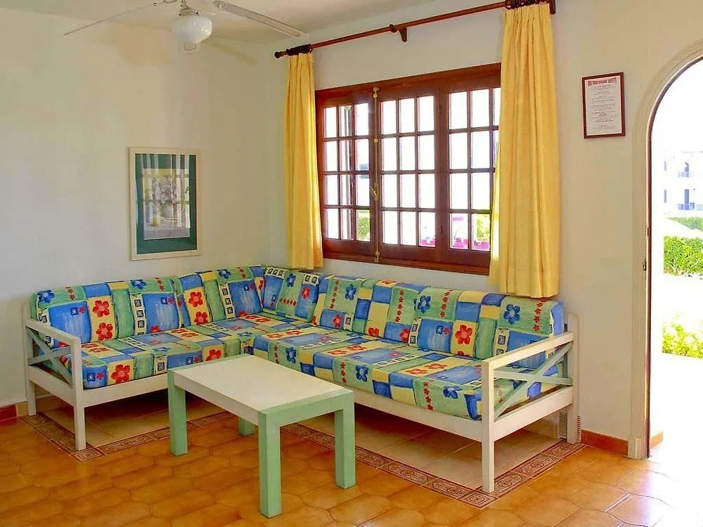 Apartamentos Son Bou Gardens By Menorcarentals