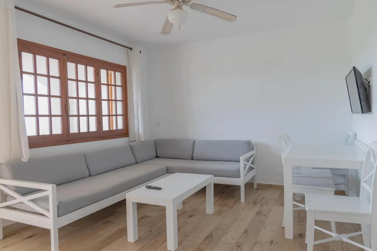 Apartamentos Son Bou Gardens By Menorcarentals Apartmanhotel